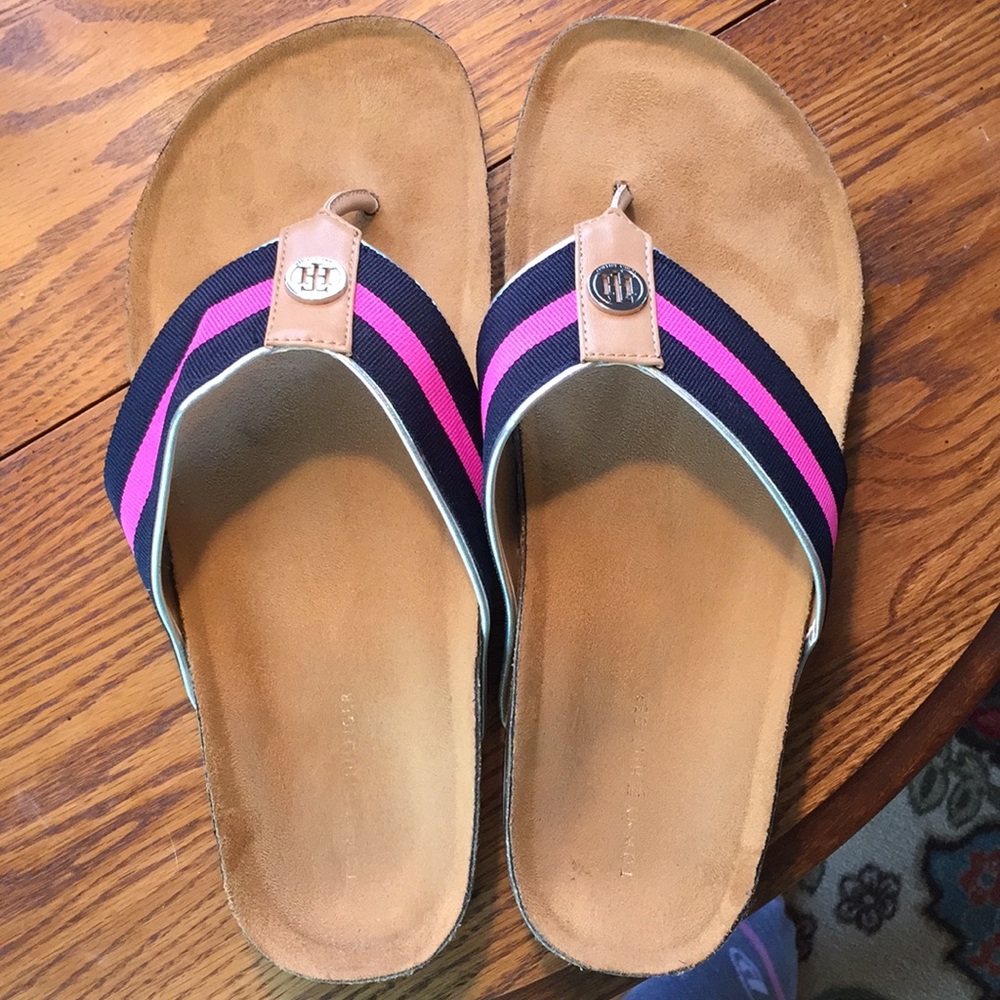 NEW Tommy Hilfiger Giulio Flip Flops